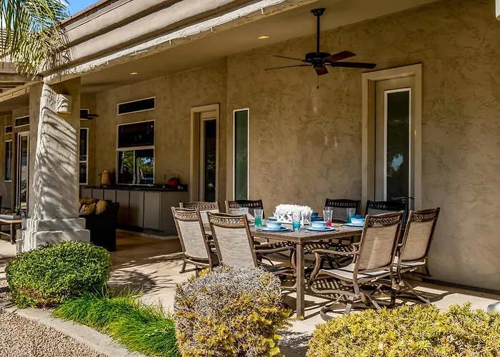 Northridge Holiday home *