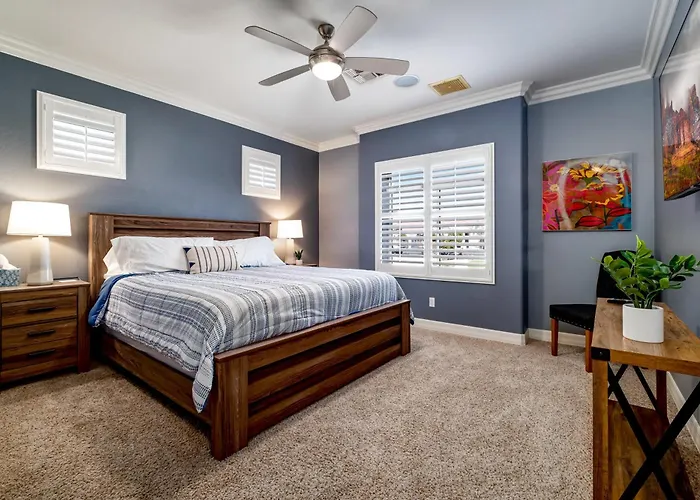 Northridge Holiday home